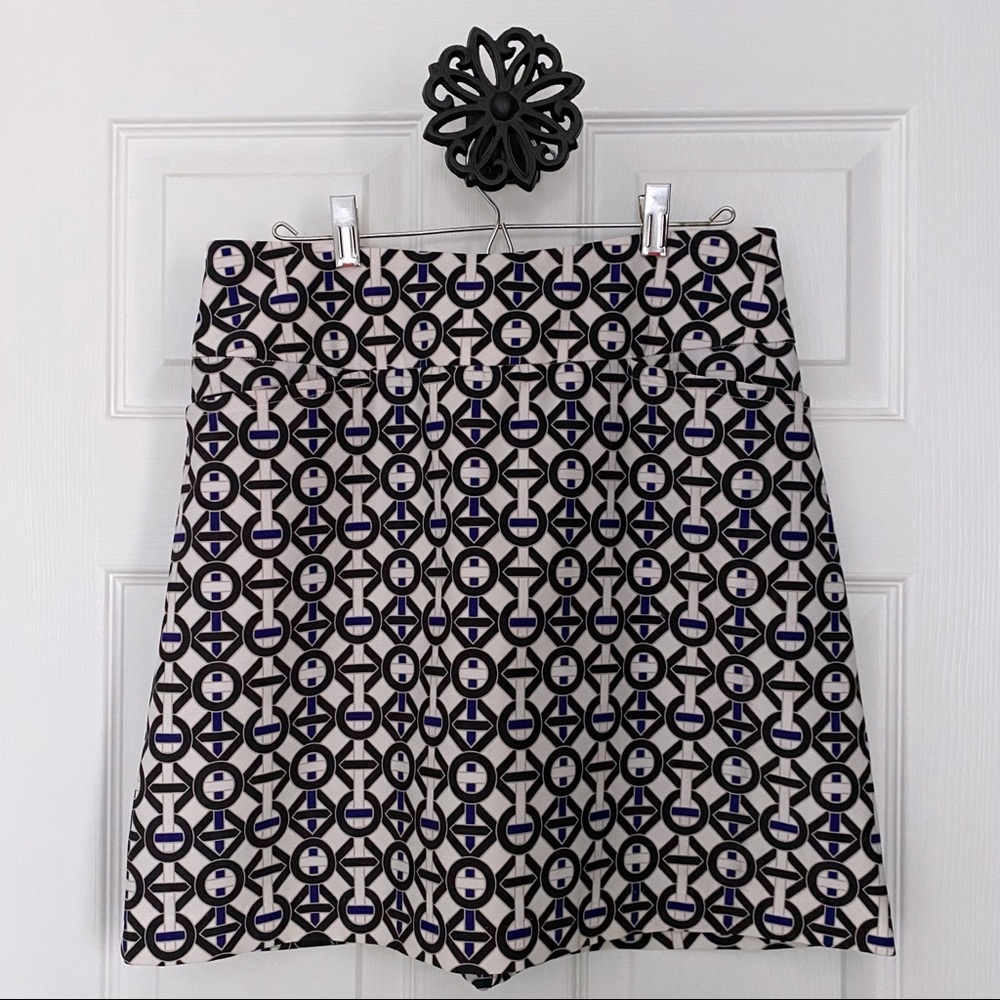 TAIL Golf Skirt / Skort Geometric Pattern Sz 6